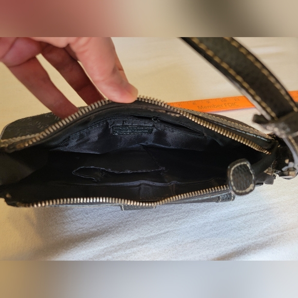 BLACK Vintage Dooney&Bourke Purse - Picture 7 of 7